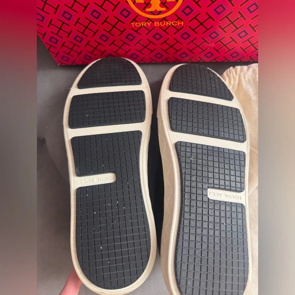 Tory Burch Lady Bug Black patent leather Slip-On size 7 with shoe bag and box